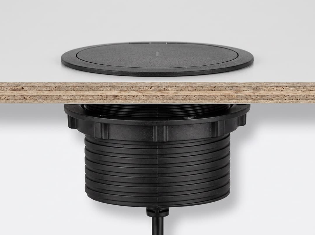 Inbouw powerbox Ø8 cm met draadloze lader — Past in een uitsparing in je blad