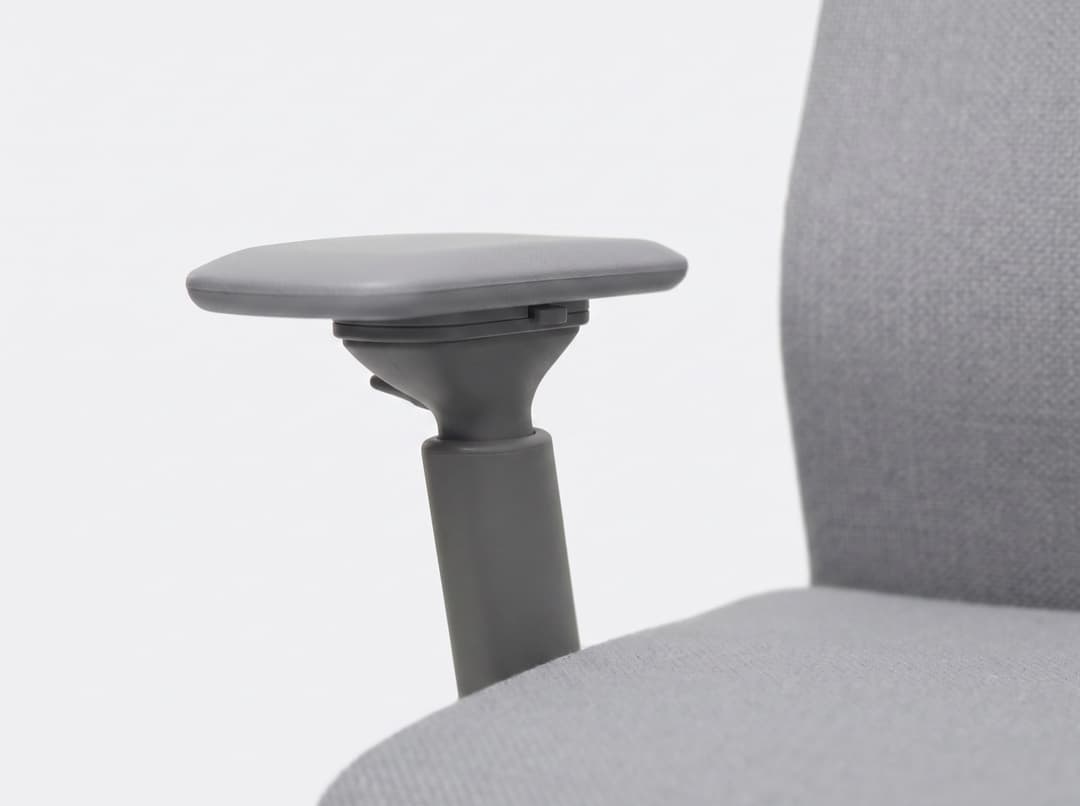 Ergonomische bureaustoel Pure OS1 — Armleggers die meebewegen
