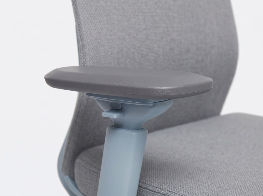 Ergonomische bureaustoel Pure OS1 — Armleggers die meebewegen